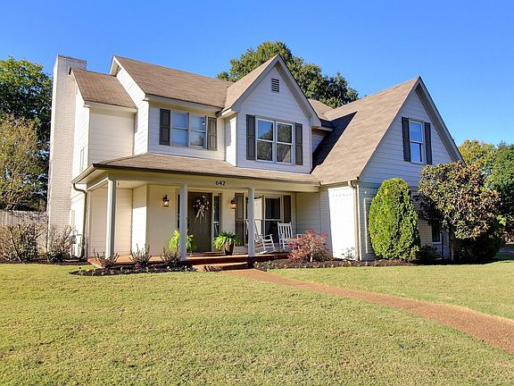 2nd image of 642 Scarlett Ohara Dr