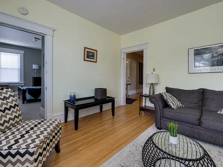 291A Newman Ave — Photo 4