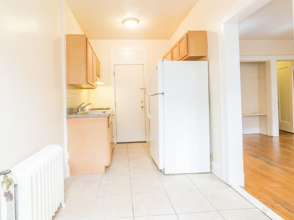 208 S Harrison St #33