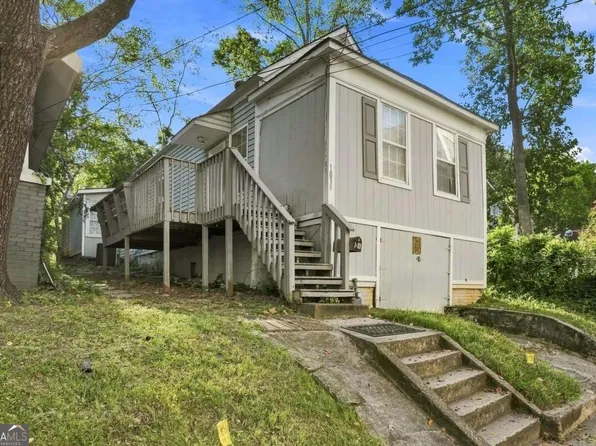 1039 Hampton St NW, Atlanta, GA 30318