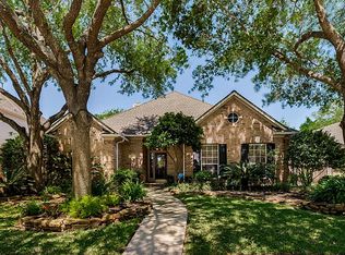 7211 Emerald Glen Dr, Sugar Land, TX 77479