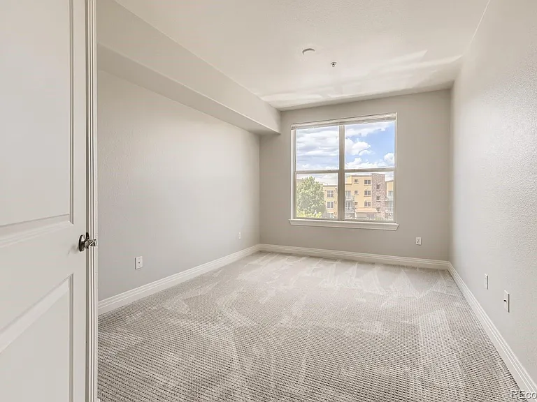 9019 E Panorama Cir #406 — Photo 17
