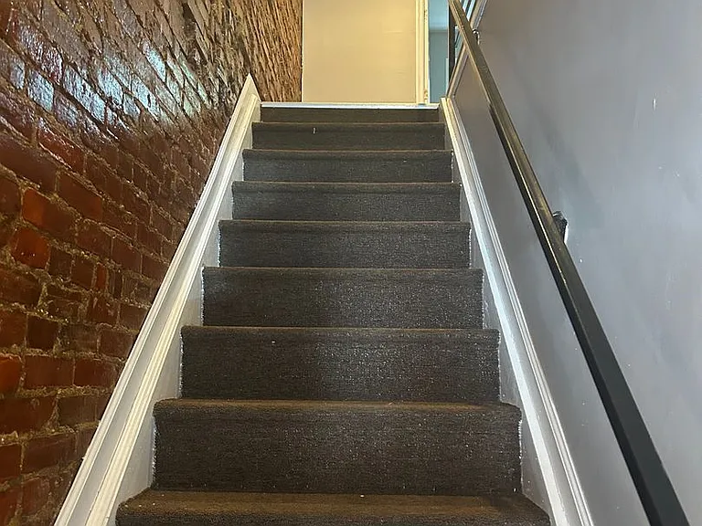 1864 E Cornwall Street — Photo 1