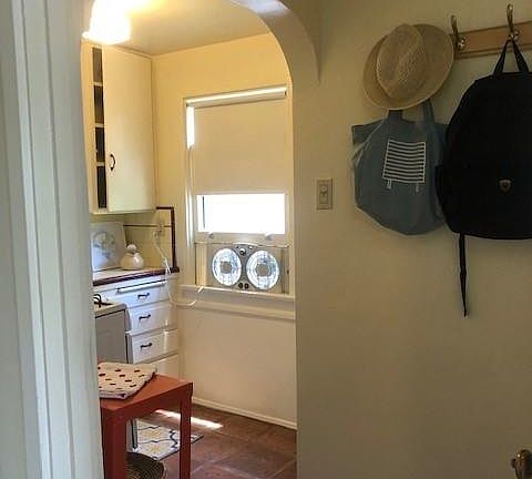 Entry Foyer