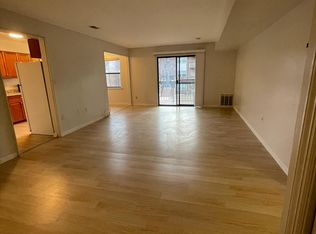 1508 Raspberry Ct, Edison, NJ 08817