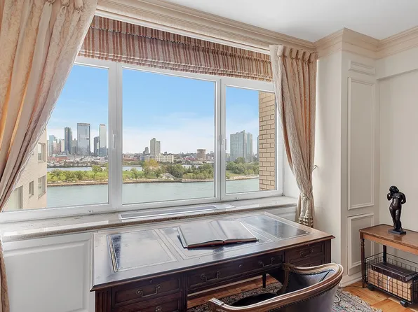 45 Sutton Pl S APT 11H, New York, NY 10022