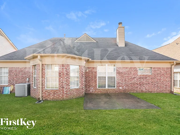 4566 Tulip Bend Dr — Photo 15