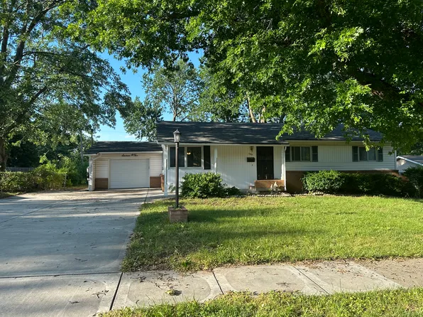 1602 NE 67th Ter, Gladstone, MO 64118