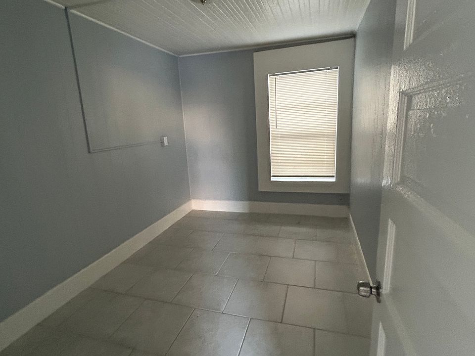 2nd image of 129 Raymond St APT 52