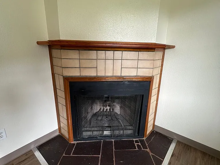 7001 Weimer Rd — Photo 6