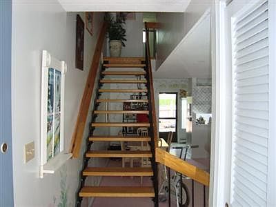 3rd image of 26 Townhouse Ter #26