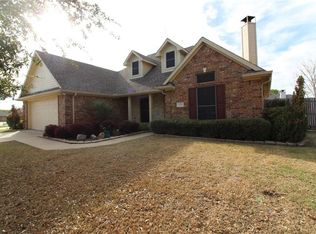 1500 Cedar Knoll Dr, Kaufman, TX 75142