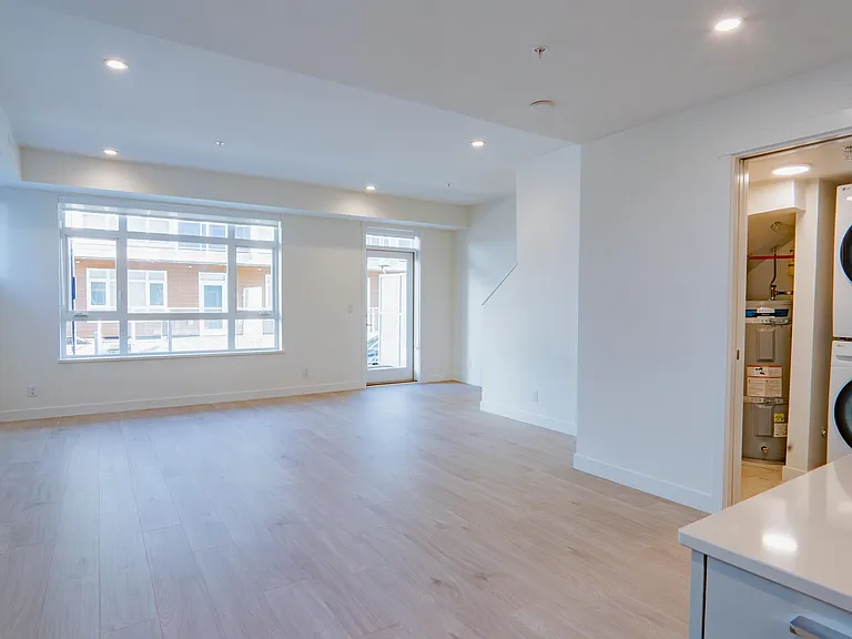 10333 River Dr #28 — Photo 12