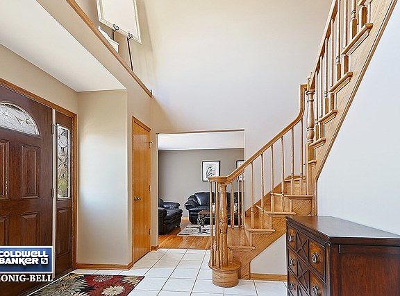 3rd image of 12118 W Arlene Dr