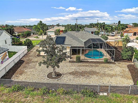 5th image of 756 FLAMINGO DRIVE