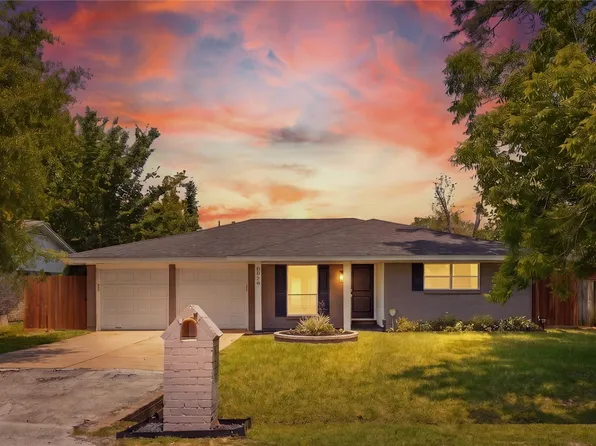8526 Cedel Dr, Houston, TX 77055