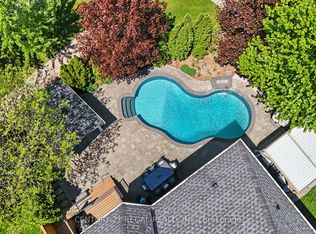 2260 Chickadee Cres, Oakville, ON L6M3S2