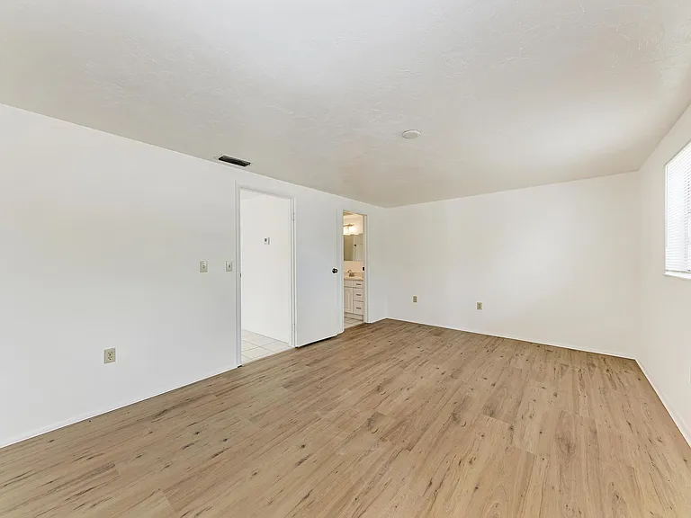 3602 63rd St W — Photo 21
