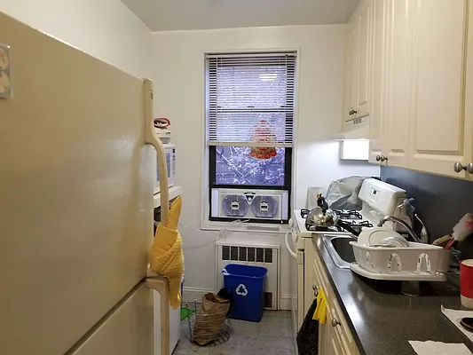 Rented by 718 Realty Inc | media 14