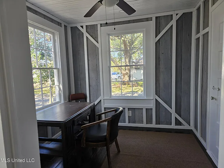 235 Carre Ct — Photo 31