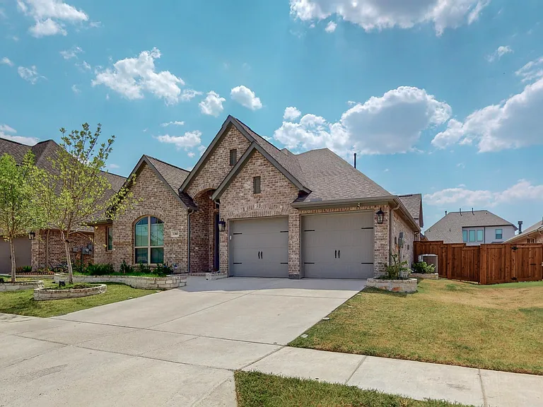 1303 Buttermere St — Photo 60