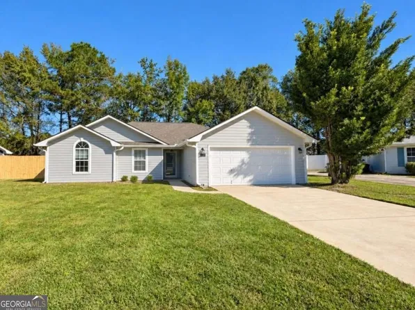 111 Sago Palm Dr, Kingsland, GA 31548