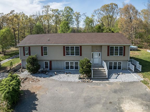 2nd image of 4451 Bernard Rd