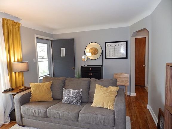 2nd image of 26057 Brettonwoods St
