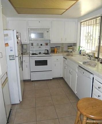 5th image of 1462 N Erin Ave