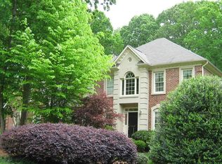 6098 Moores Creek Dr, Summerfield, NC 27358