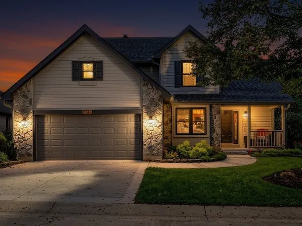 2742 Greenridge Cir, Dayton, OH 45431