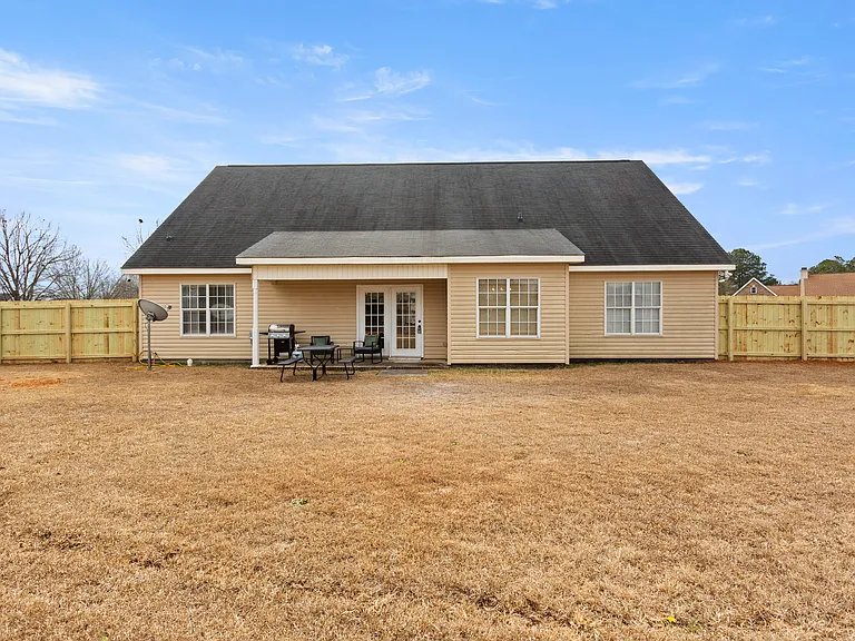 124 Pioneer Trl — Photo 21