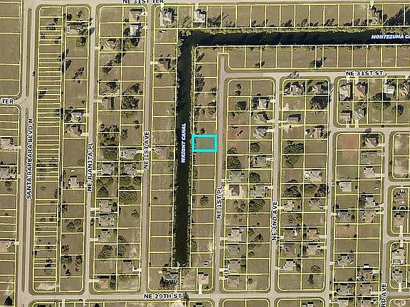 3rd image of 3014 NE 1st Pl