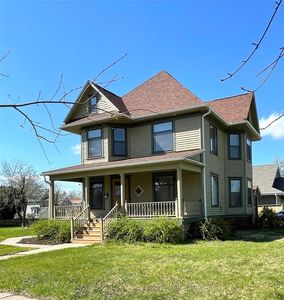 1323 5th Ave, Grinnell, IA, 50112