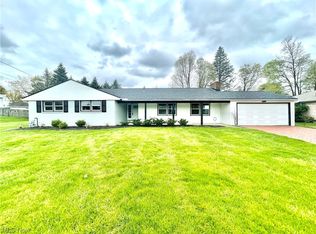 3073 Thunderbird Dr, Poland, OH