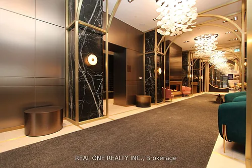 771 Yonge St #1006 Photo 1