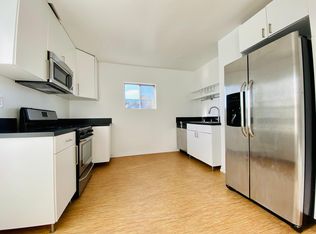 113 Clubhouse Ave APT 4, Venice, CA 90291