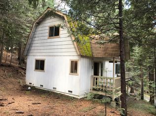 1049 Ponderosa Way, Arnold, CA 95223