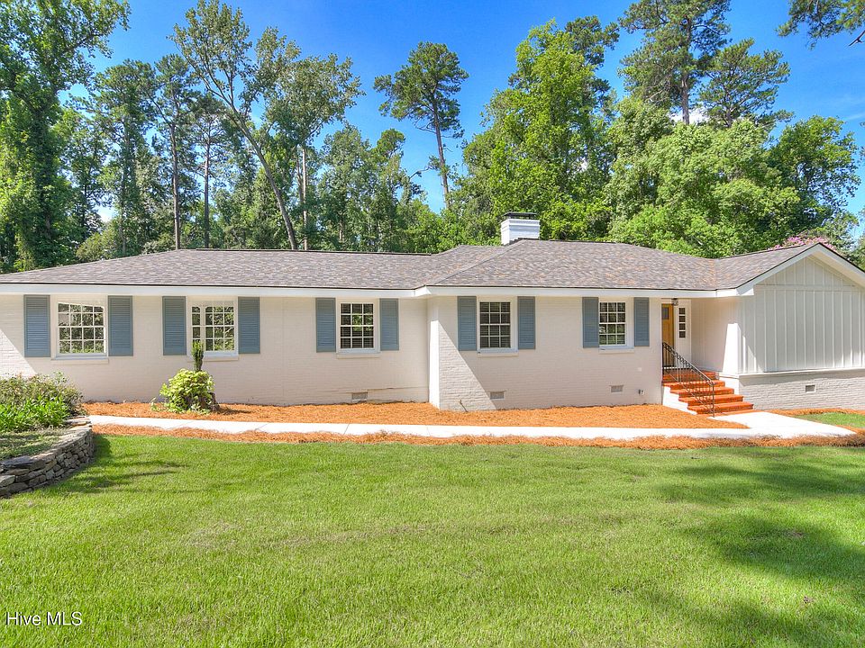 1st image of 2254 Overton Road