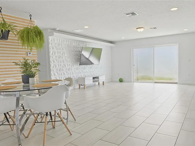 16 Alicante Ct — Photo 15