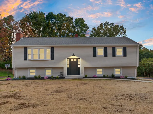 24 Sherwood Drive, North Haven, CT 06473