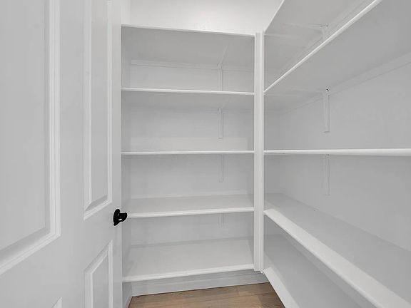 3rd image of 574 Estancia St