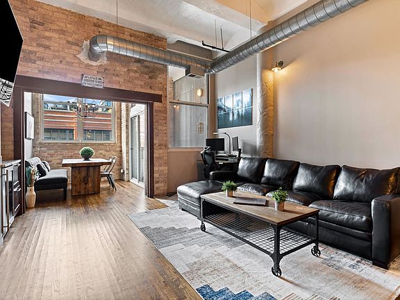 5th image of 1000 W Washington Blvd Unit 420