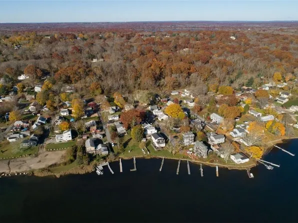 10 Kingston Ave, South Kingstown, RI 02879