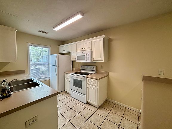 3rd image of 5015 Wheeler Lake Rd