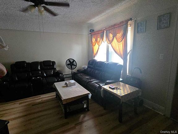 3rd image of 9744 108th Street
