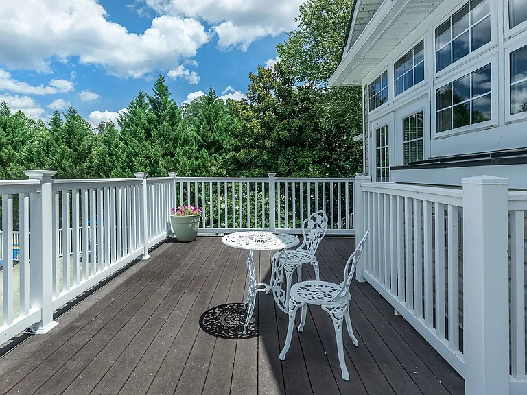 Overlook at Falling Creek Apartment Homes — Photo 11