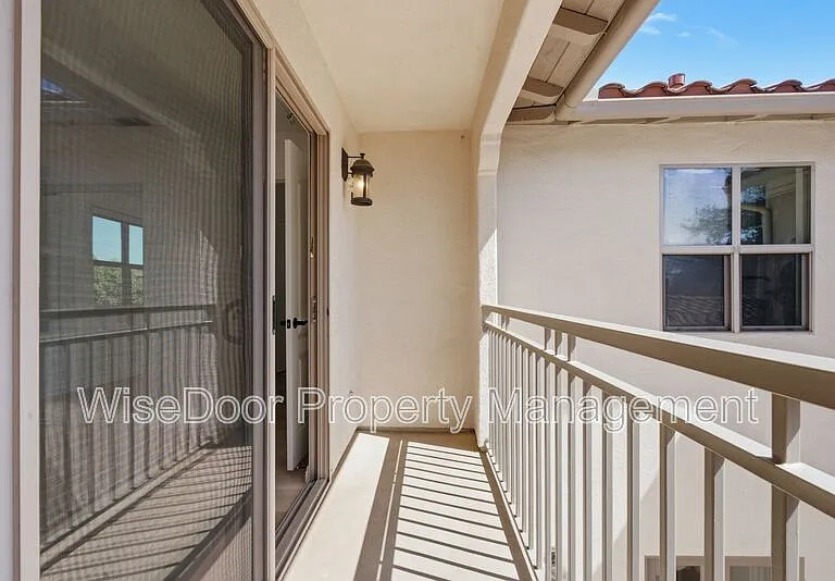 1087 Waterfall Way — Photo 28