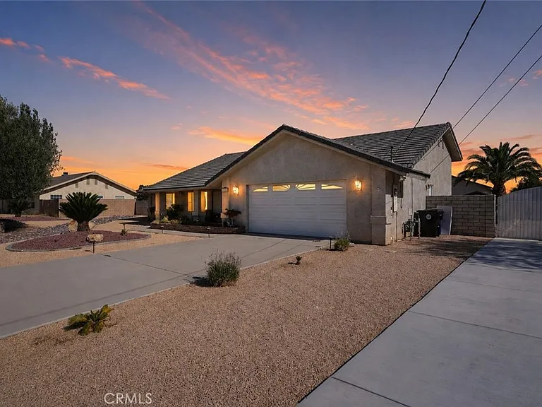 18895 Siesta Dr — Photo 1