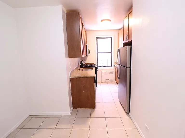 9830 67th Ave #3F — Photo 4